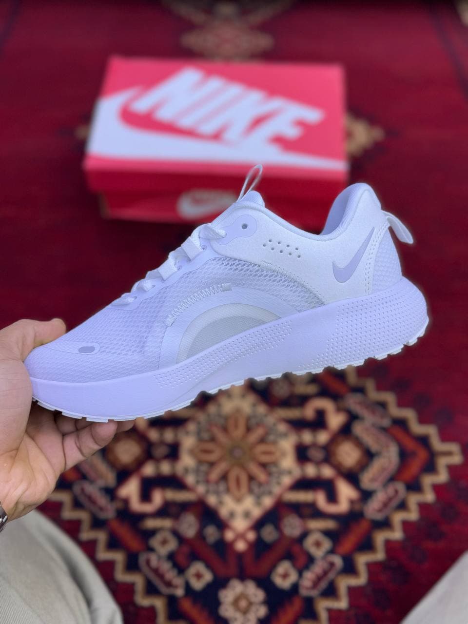 کتونی دخترانه و زنانه نایکی ریکت nike react — تصویر ۲