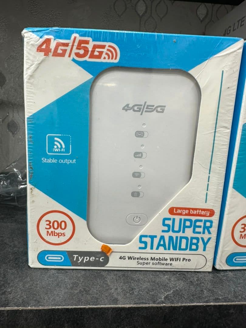مودم جیبی همراه سیم کارت خور مدل 4G Wireless Modem WiFi Pro M28_E — تصویر ۲
