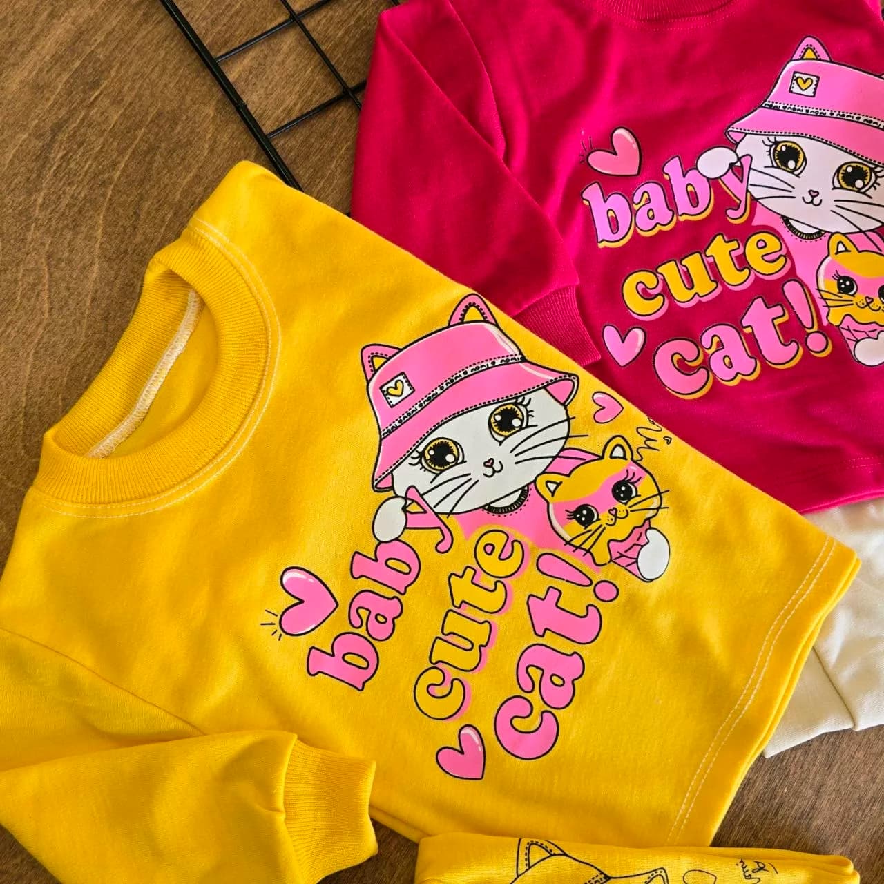 بلوز شلوار نخی دو گربه Baby Cute Cat سایز 2،3 کد 6970 — تصویر ۲