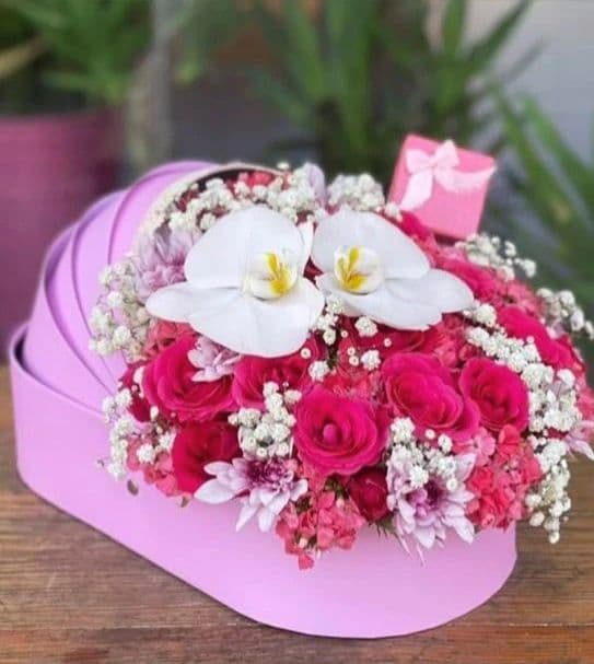 انواع گل برای تبریک بچه دار شدن دوست