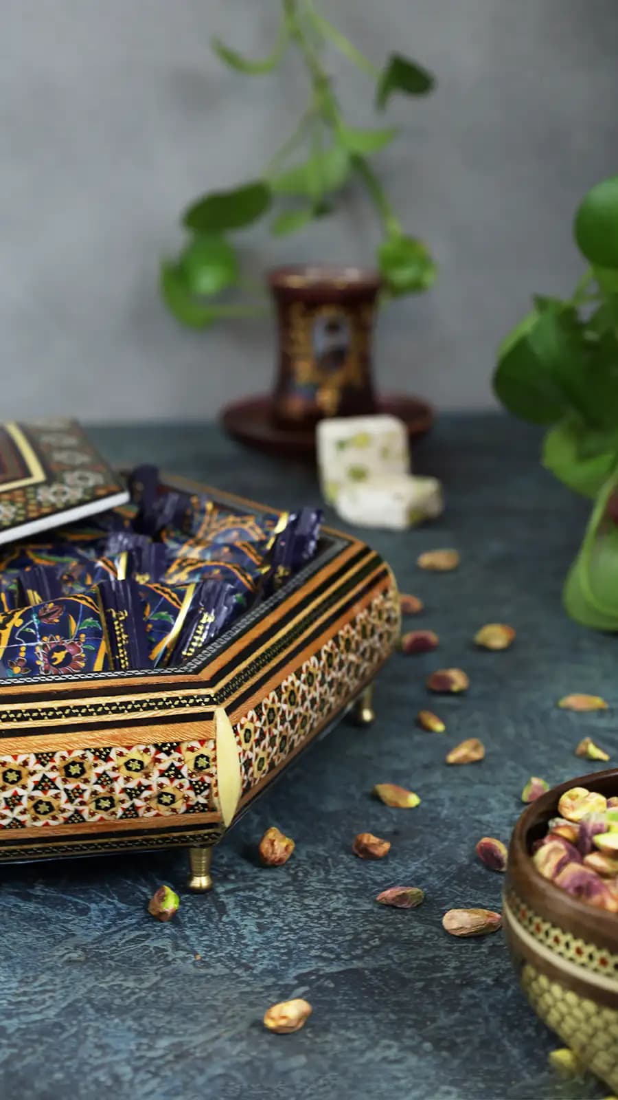شکلات خوری چوبی 6 گوش خاتم 40221 — تصویر ۳