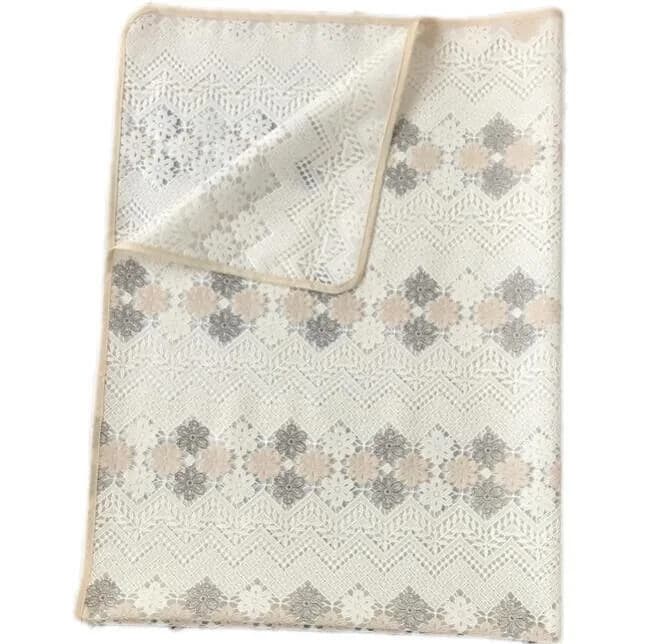 سفره 12 نفره مدل رویال طرح گیپور کد 015 سایز 250*140 سانتی متر — تصویر ۲