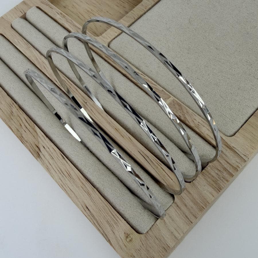 النگو و دستبند زنانه کد 4 — تصویر ۳