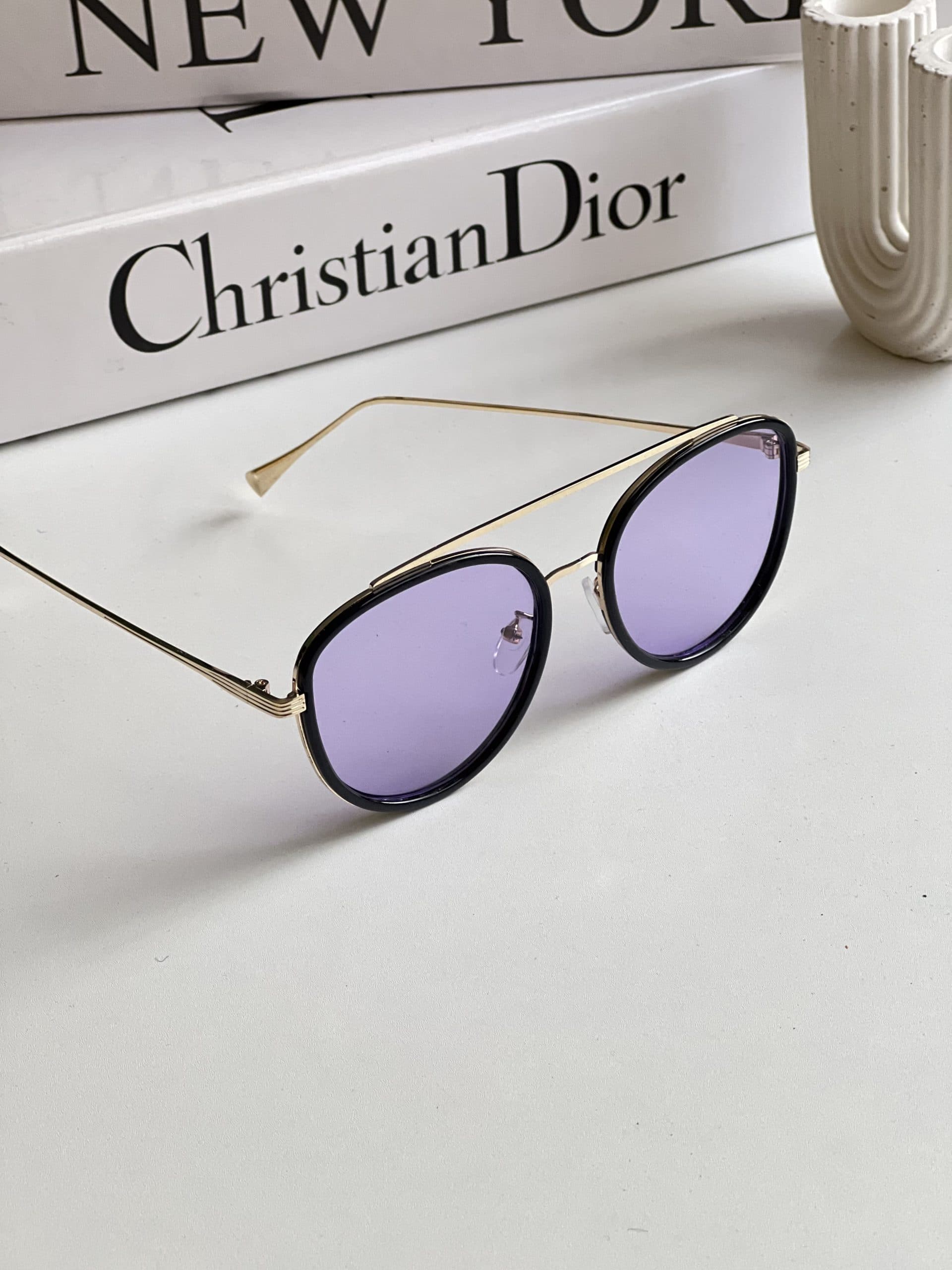 عينك آفتابي برند Dior زنانه بنفش ترند يووي 400 — تصویر ۲
