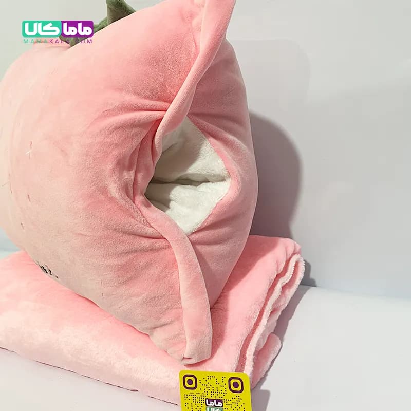 عروسک بالشت پتودار + گرمکن دست مدل توت فرنگی 45 سانتیمتر — تصویر ۵