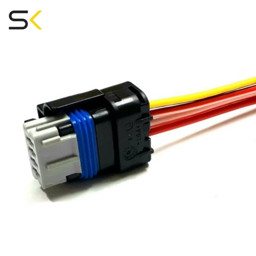 سوکت 4 فیش سوزنی