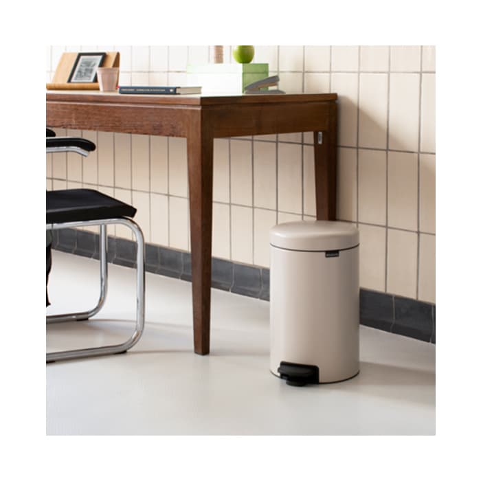 سطل زباله 12 لیتر بژ برابانتیا | Brabantia NEWICON PEDAL BIN — تصویر ۲