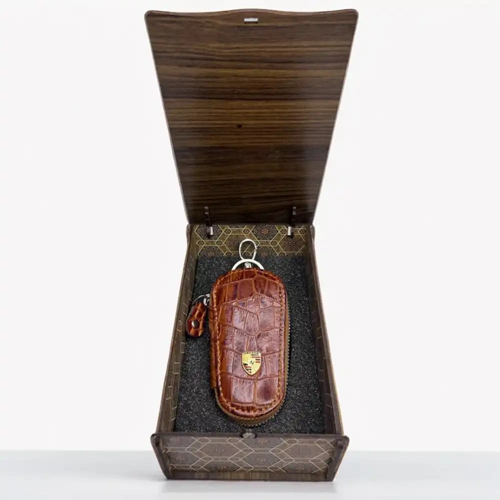 جای سوئیچ چرمی خودروی پورشه – Porsche Key Holder
