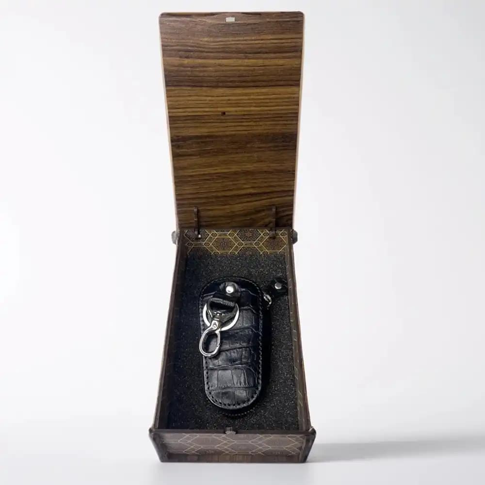 جای سوئیچ چرمی خودروی جک – Jac Key Holder — تصویر ۴