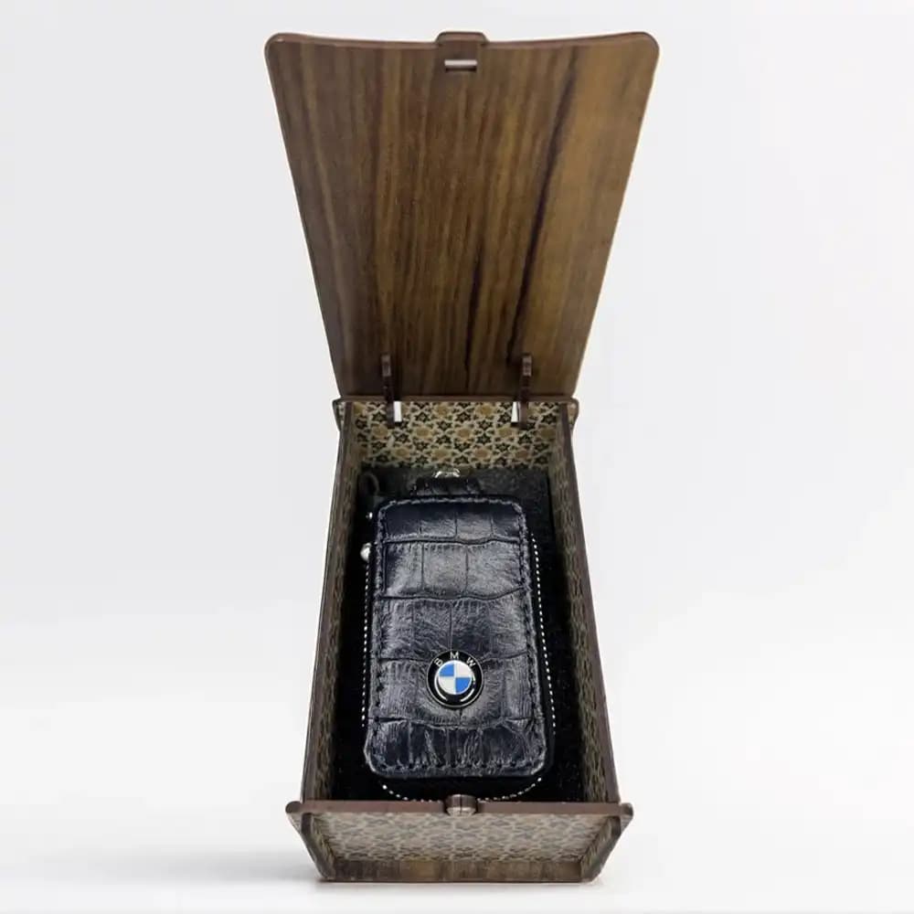 جای ریموت چرمی دوبل خودروی ب ام و – BMW Remote Keyless — تصویر ۲