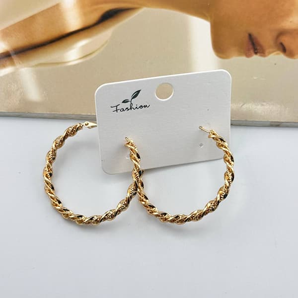 گوشواره حلقه‌ای طرح طنابی طلایی براق ژوپینگ