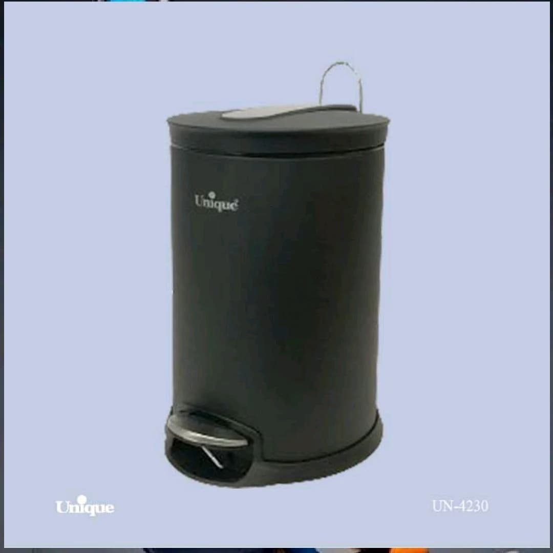 سطل 16لیتر مشکی یونیک کد UN-4230