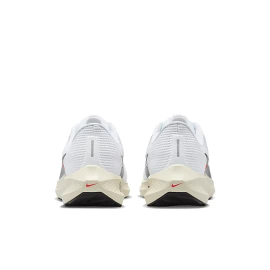 کتونی Nike مدل Pegasus40 — تصویر ۴