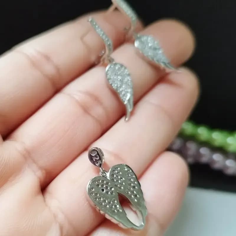 نیم ست نقره زنانه عیار 925 طرح قلب بالدار بدون زنجیر — تصویر ۷