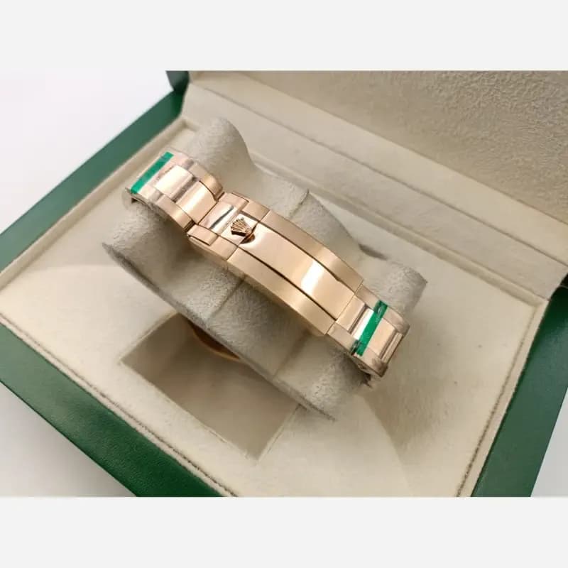 ساعت مچی مردانه رولکس دیتونا رزگلد صفحه مشکی با بند استیل و موتور کرنوگراف ژاپنی — تصویر ۲