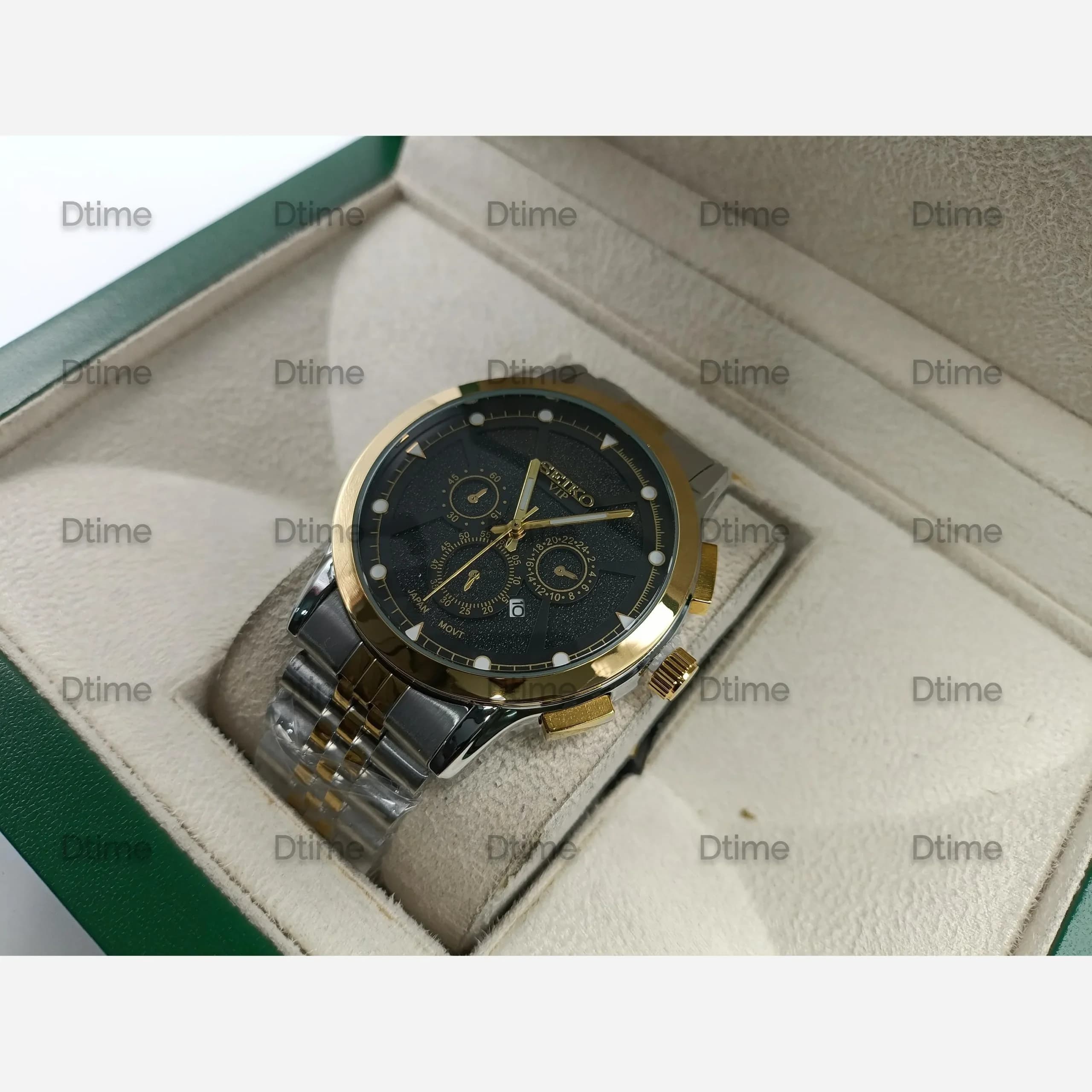 ساعت مچی مردانه سیکو دو رنگ طلایی صفحه مشکی طرح سه موتور مدل 5748 — تصویر ۳