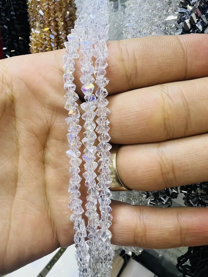 کریستال مثلثی — تصویر ۲