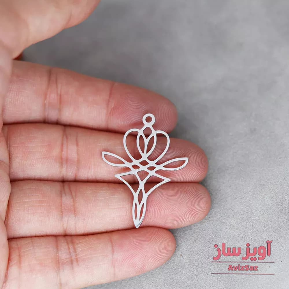 گردنبند گل لوتوس کد 102123