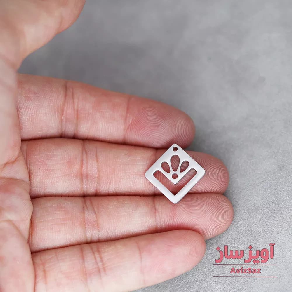 گردنبند گل لوتوس کد 102122