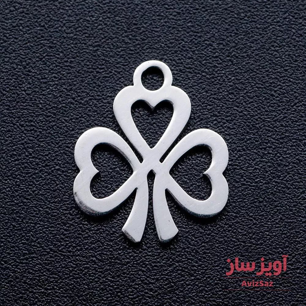 گردنبند گل شبدر با قلب کد 102110