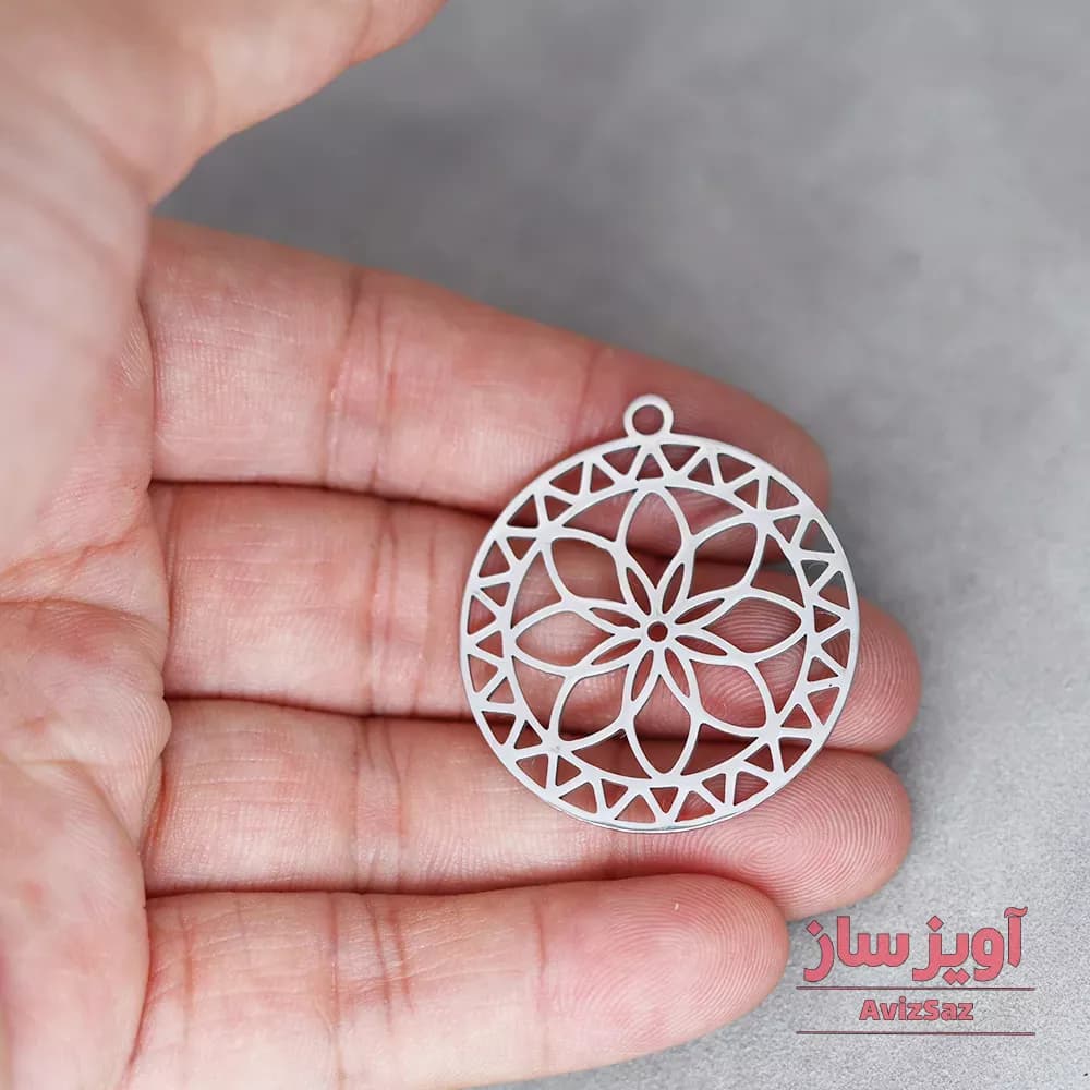 گردنبند گل ماندالا کد 102101
