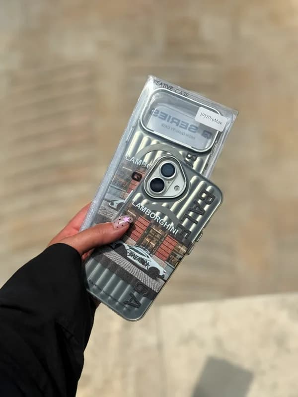 قاب طرح Lamborghini گوشی آیفون 17 پرومکس — تصویر ۴