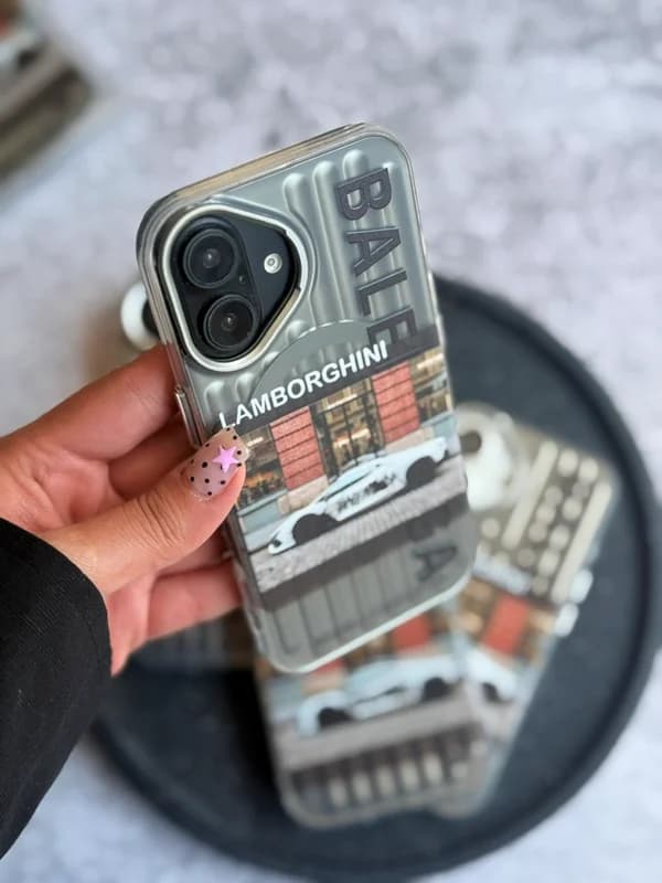 قاب طرح Lamborghini گوشی آیفون 17 پرومکس — تصویر ۶