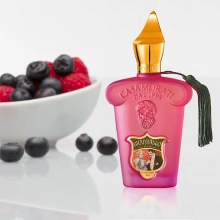 عطر ادکلن کازاموراتی زرجف گرن بالو زنانه شیرین و گلی – زرژاف گران بالو | Casamorati Xerjoff Gran Ballo درجه ۱ — تصویر ۳