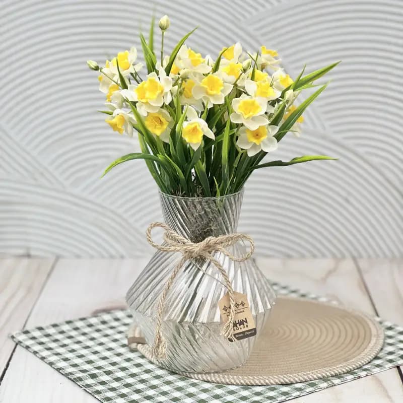 گلدان شیشه ای کوتاه خطی