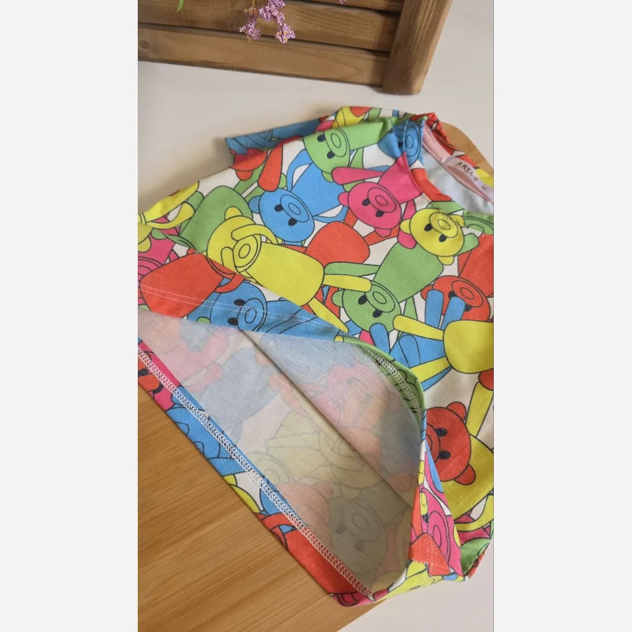 کراپ دخترانه نخ و پنبه طرح بابونه مناسب 2 تا 12 سال سایز 40 تا 60 — تصویر ۲