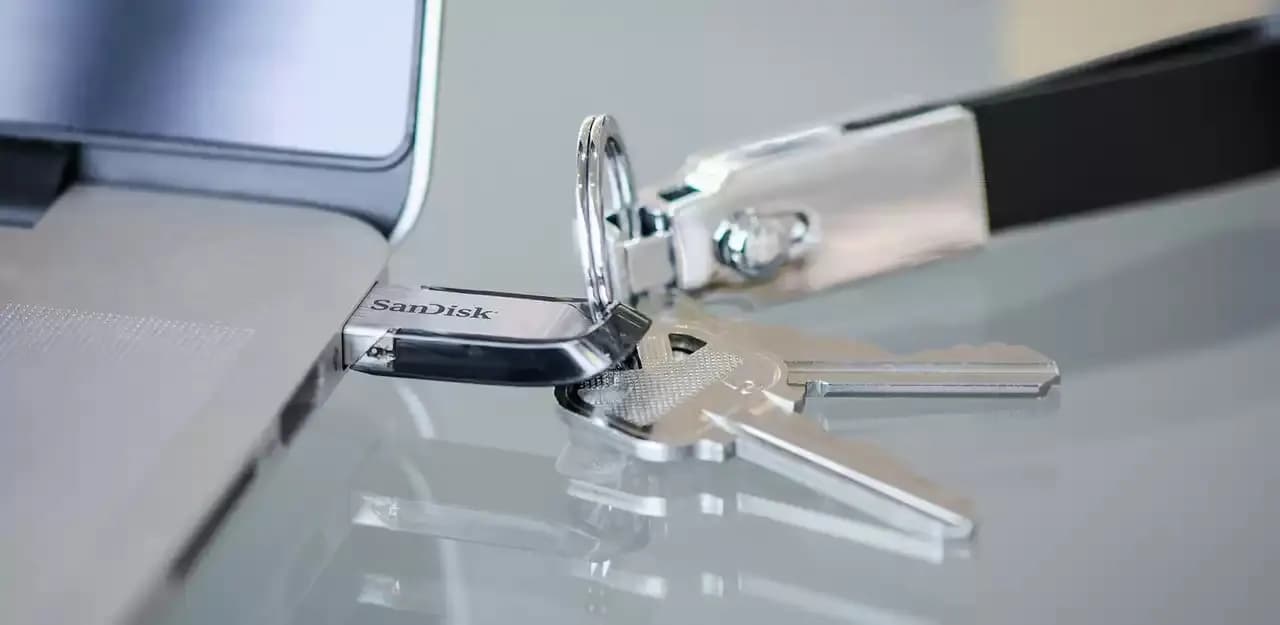 فلش مموری سندیسک SanDisk Ultra Flair CZ73 USB 3.0 32GB — تصویر ۶