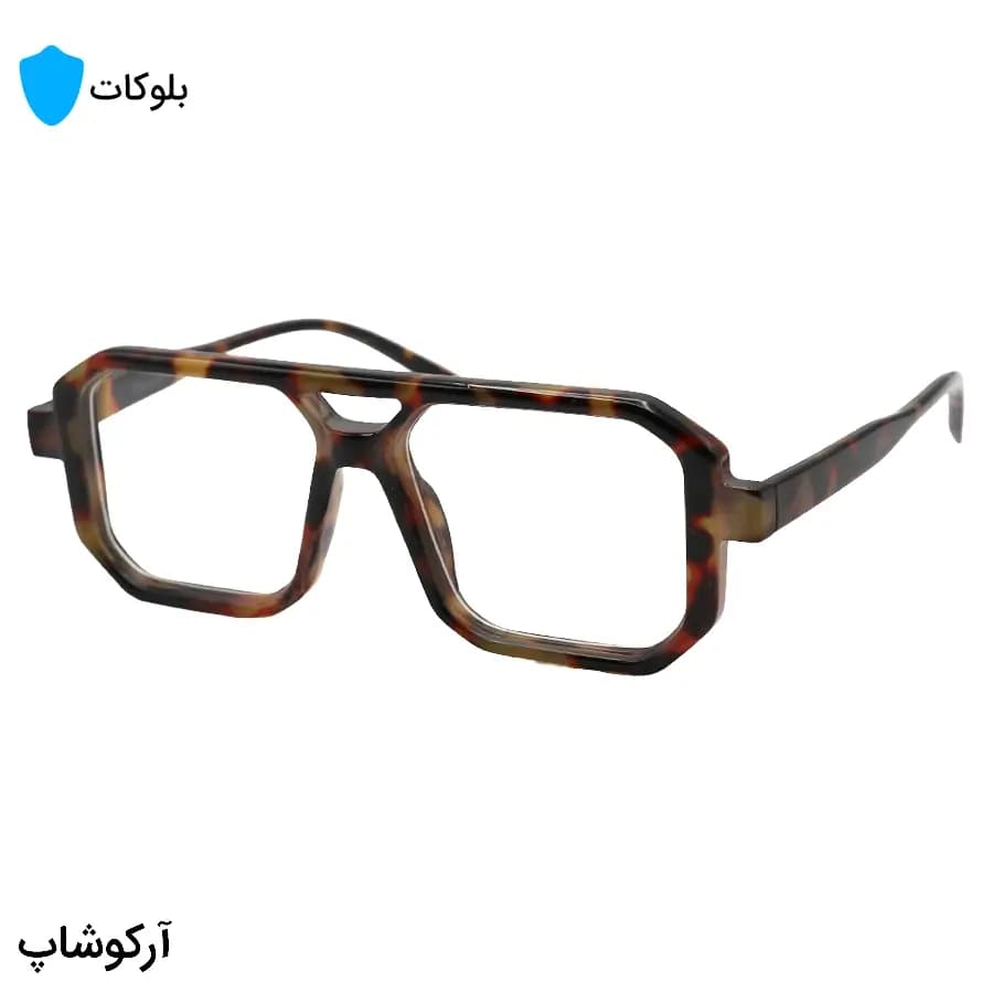 عینک برند PRADA با فریم مربعی شکل، رنگ هاوانا براق و لنز بی‌رنگ و بلوکات مدل ZN3903