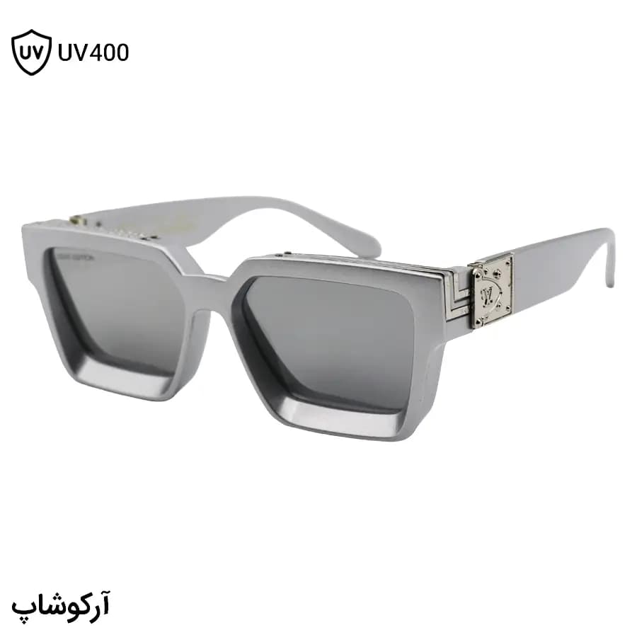 عینک آفتابی لویی ویتون طرح میلیونر با فریم نقره‌ای براق، مستطیلی شکل و لنز آینه‌ای و رنگ نقره‌ای مدل M96006WN