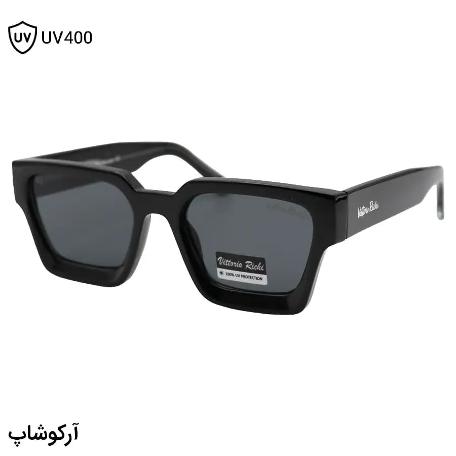 عینک آفتابی ویتوریو ریچی با فریم مشکی براق، مستطیلی شکل، دسته سیمدار و لنز دودی تیره مدل 8837