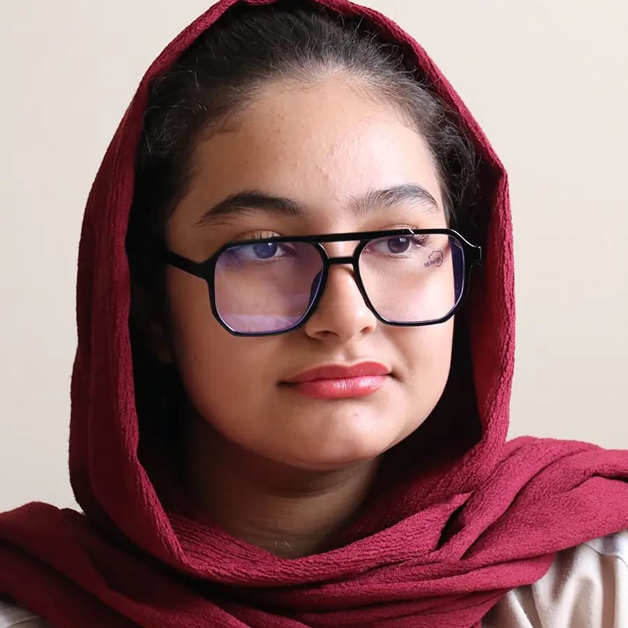 عینک با فریم طوسی رنگ، شکل خلبانی، از جنس کائوچو و لنز بلوکات مدل 20345 — تصویر ۲