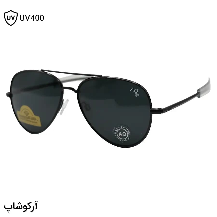 عینک آفتابی American Optical با فریم خلبانی، رنگ مشکی براق، عدسی جنس سنگ (شیشه) و دودی تیره مدل AO-1004