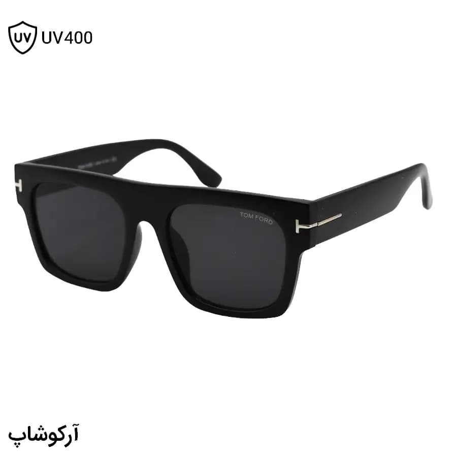عینک آفتابی TOM FORD با فریم مربعی شکل، رنگ مشکی مات و لنز دودی تیره مدل E5083