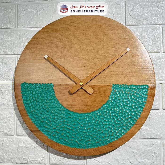 ساعت دیواری چوبی روستیک مدل چنار فیروزه ای سهیل — تصویر ۵