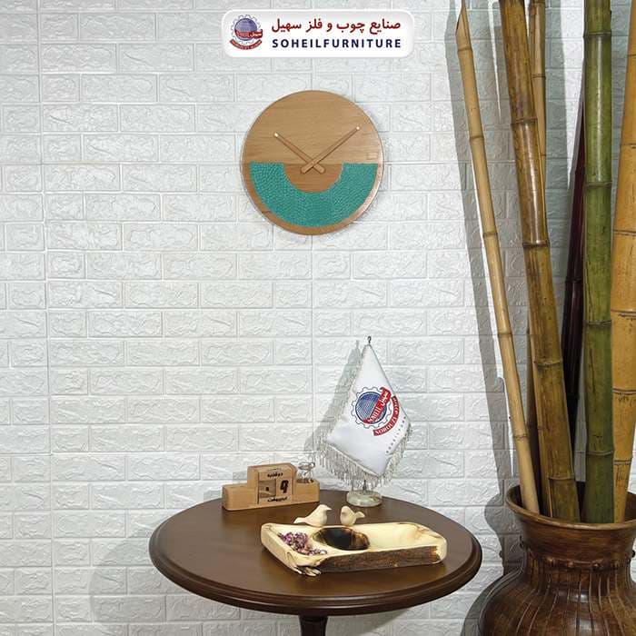 ساعت دیواری چوبی روستیک مدل چنار فیروزه ای سهیل