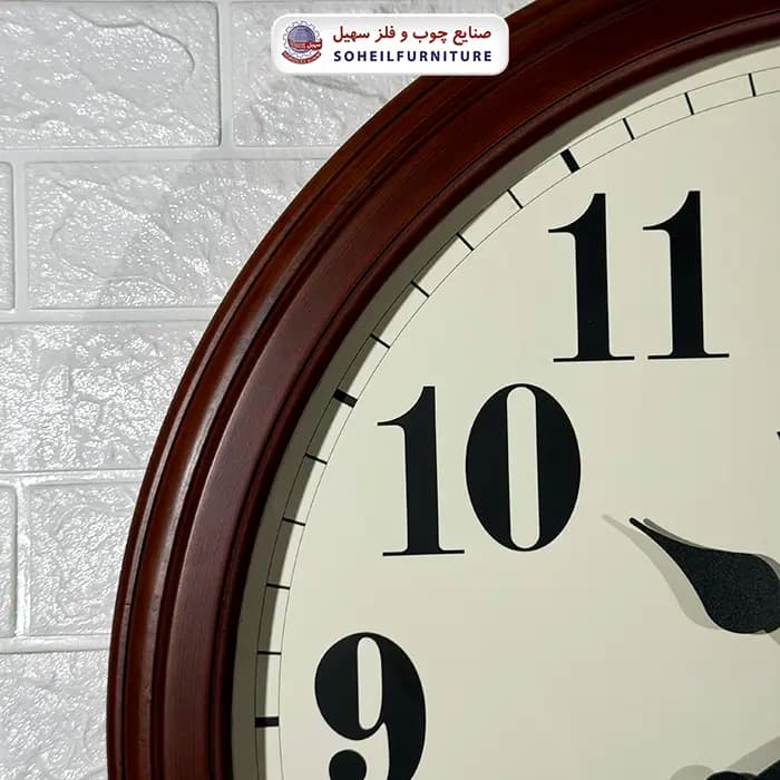 ساعت دیواری چوبی پاندول دار مدل والتر Walther 7042 — تصویر ۸