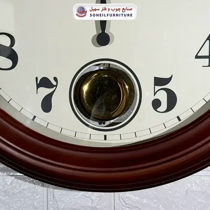 ساعت دیواری چوبی پاندول دار مدل والتر Walther 7042 — تصویر ۳