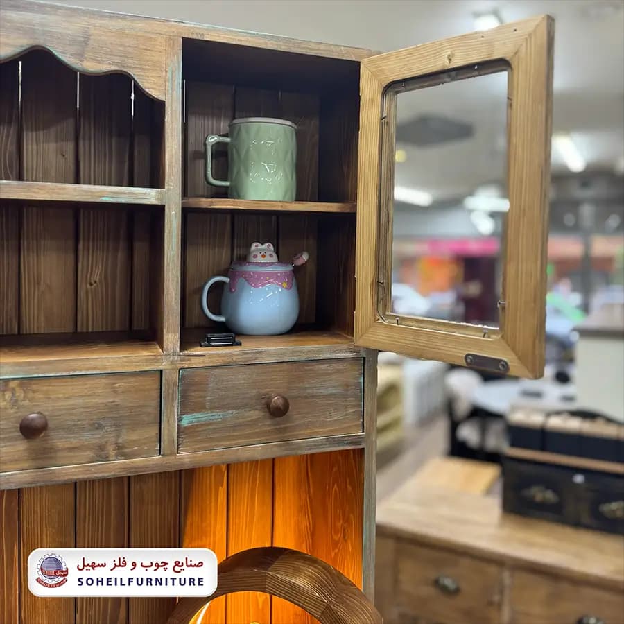 کافی بار مینیمال تمام چوب پتینه کاری سهیل — تصویر ۲