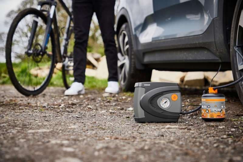 کیت درزگیر و پمپ باد تایر OSRAM ESSENTIAL — تصویر ۴