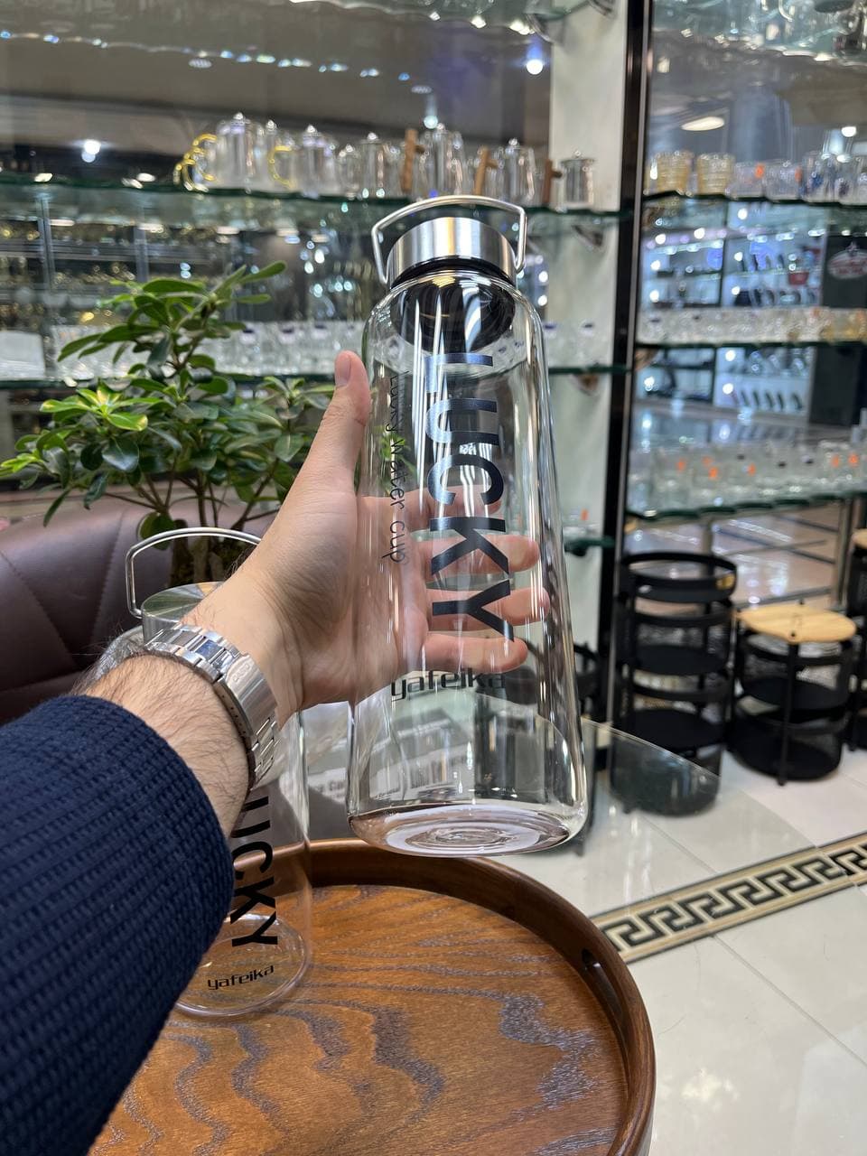بطری آب درب استيل دسته دار — تصویر ۳