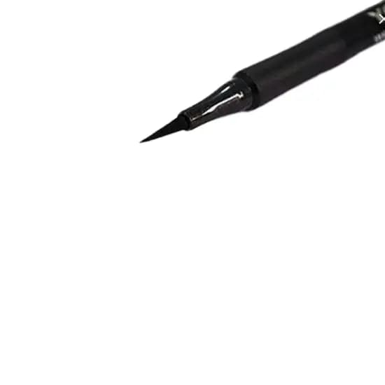 خط چشم ماژیکی یورن | Yorn Marker Eyeliner — تصویر ۲