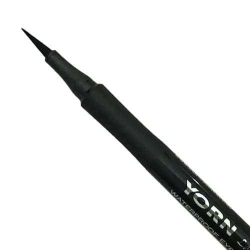 خط چشم ماژیکی یورن | Yorn Marker Eyeliner — تصویر ۳