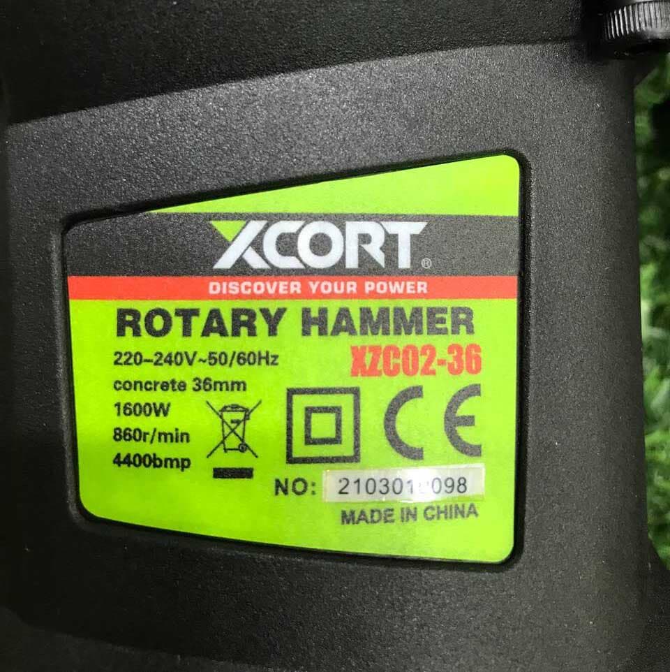 دریل بتن کن ایکس کورت سه نظام 1050 وات چهار شیار XCORT XZC02-26 — تصویر ۱۱