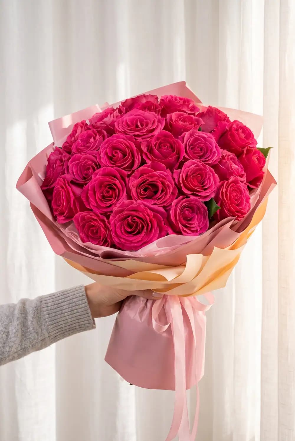 دسته گل رز 20 شاخه کد 10051 – بلورا