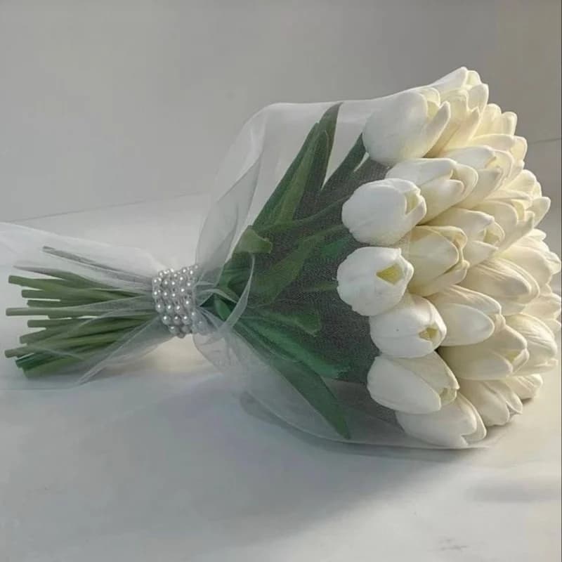 دسته گل عروس لاله مصنوعی ۲۰ شاخه – آژار گل