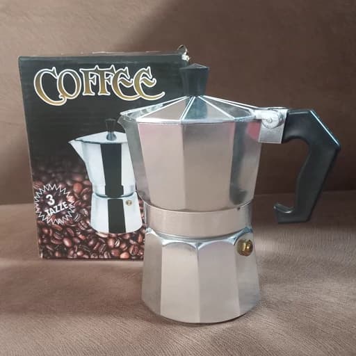 قهوه جوش ، اسپرسوساز ، موکاپات 3 کاپ COFFEE